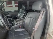 2005 GMC Sierra 2500HD - Photo 12