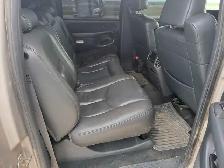 2005 GMC Sierra 2500HD - Photo 25