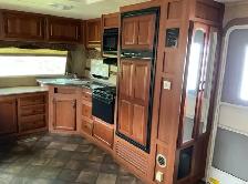 FS: 2013 Dutchmen Denali - Photo 6
