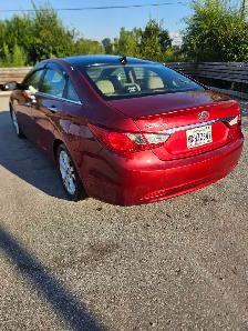 2012 Hyundai Sonata - Photo 4