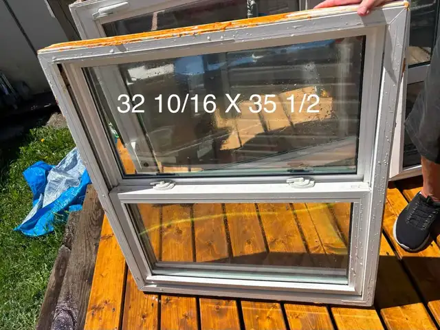 Vinyl Window 32 1/2'x35 1/2'x 3 1/2'
