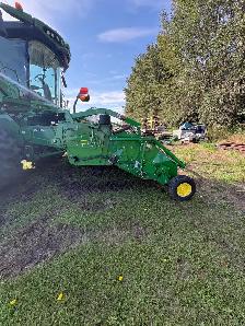 John Deere 615P pick up header - Photo 3