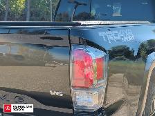 2023 Toyota Tacoma TRD SPORT PREMIUM 4X4, NEW ALL-WEATHER TIR... - Photo 12
