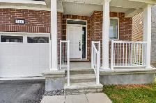 4 Bedroom 3 Bathroom House Near Canadian Tire Centre - Photo 2