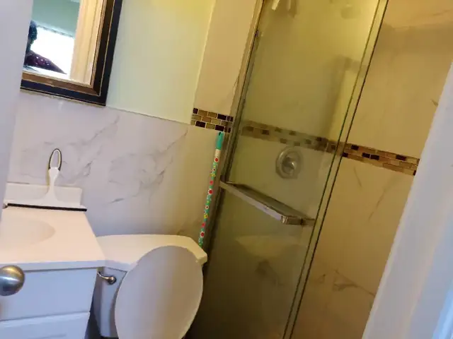 PRIVATE BATH IN ROOM