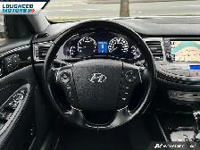 2012 Hyundai Genesis Premium Sedan - Photo 11