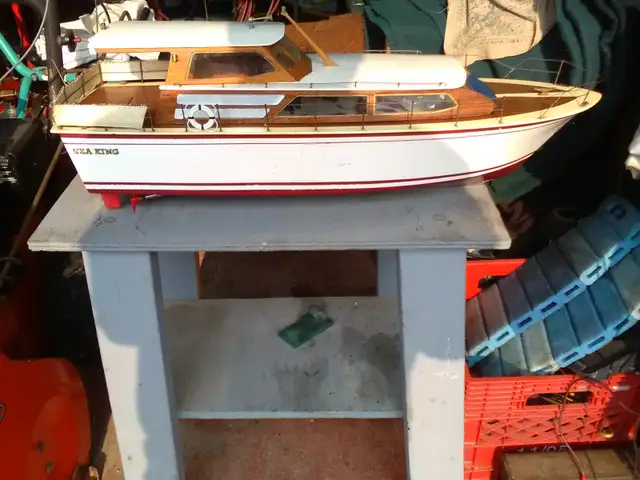 R/C  model boat