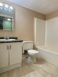 Riverside 2-Bed, 2-Bath Condo — Steps to University - Photo 8