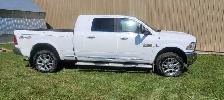 2017 RAM LIMITED 2500 - Photo 2