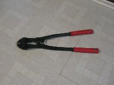 Milwaukee 18 Inch Bolt Cutter, LIKE NEW