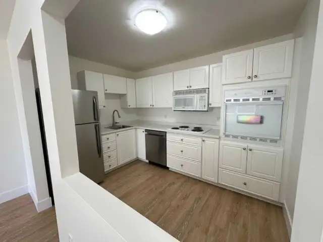 558 glen allan drive