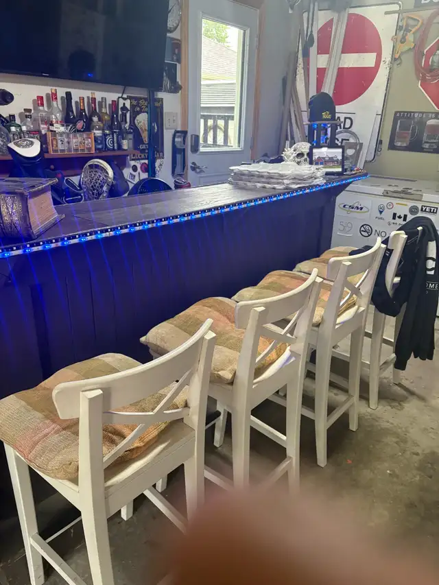 Garage Bar