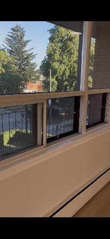 3 BDRM APARTMENT AVAILABLE FOR LEASE - Photo 4