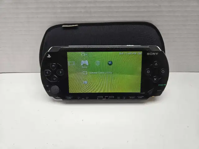 Sony PSP 1001 system w/memory card