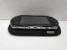 Sony PSP 1001 system w/memory card - Photo 3