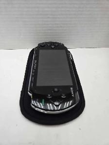 Sony PSP 1001 system w/memory card - Photo 4