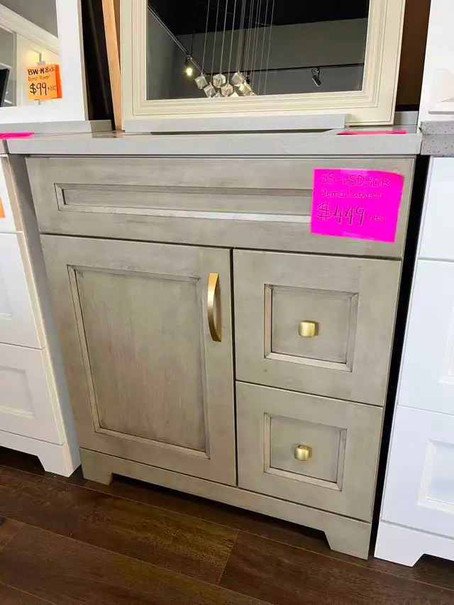 30" Bathroom Vanity Cabinet / 31" Countertop Floor Demos onSale