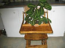 Vintage wooden baby highchair - Photo 4