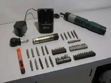 Black and Decker 60 Piece Cordless Screwdriver Set - Photo 7