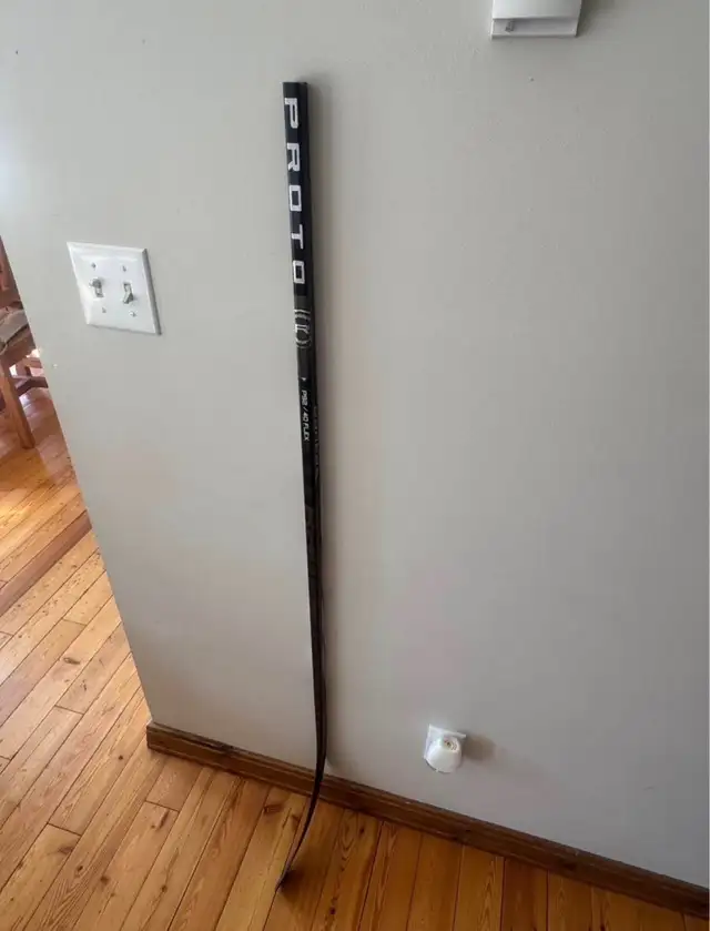 Bauer Proto hockey stick