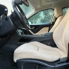 Jaguar F-Pace 35T - Photo 9
