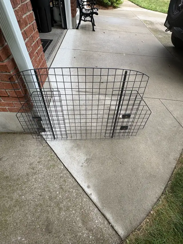 car barricade for dogs
