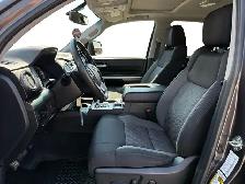 2017 Toyota Tundra SR5 Plus - Photo 13