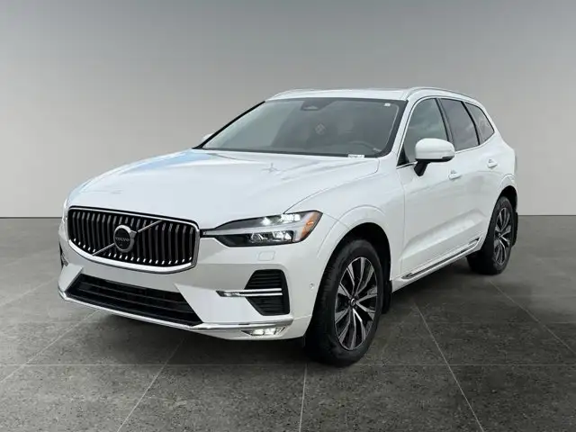 2023 Volvo XC60 Plus Bright Theme