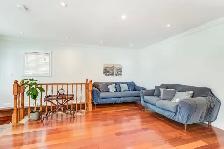 2 Bedrooms, 1 washroom House: Midland and Danforth Road - Photo 2