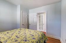 2 Bedrooms, 1 washroom House: Midland and Danforth Road - Photo 5
