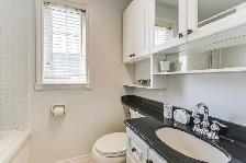 2 Bedrooms, 1 washroom House: Midland and Danforth Road - Photo 7