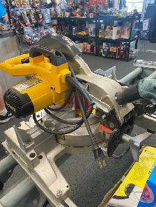 Dewalt DW703 10" Compound Saw   Table @ Cashopolis!!! - Photo 2