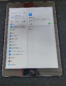 APPLE IPAD 9TH GEN 64GB - UNBEATABLE PERFORMANCE - Photo 2
