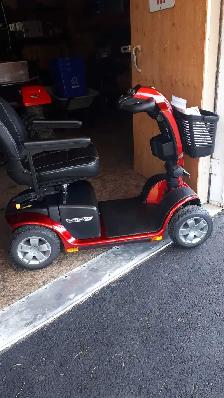 MOBILITY SCOOTER