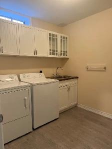 RICHMOND HILL FURNISHED ROOM FOR RENT - Photo 6