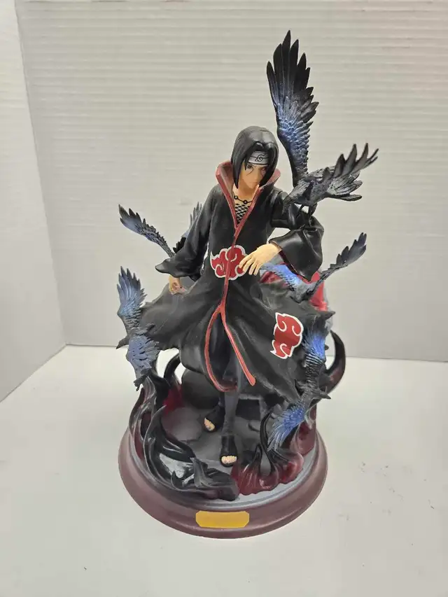 Uchiha Itachi Naruto Figure