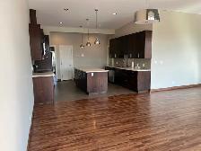 Executive 2 bedroom, 2 bathroom apartment for rent - Photo 4