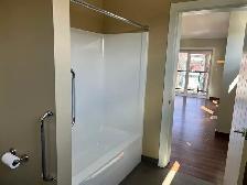 Executive 2 bedroom, 2 bathroom apartment for rent - Photo 12