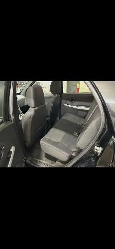 2007 Pontiac Torrent All Wheel Drive. Great shape - Photo 8