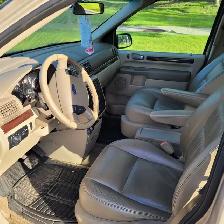 LADY DRIVEN FORD FREESTAR 2005 FOR SALE - Photo 3