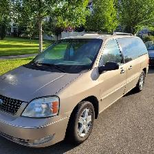 LADY DRIVEN FORD FREESTAR 2005 FOR SALE - Photo 6