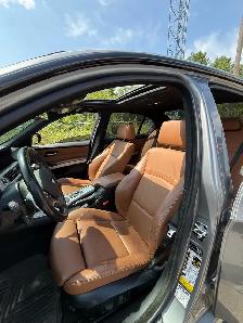 2009 BMW 335i - No Accidents - Low Kms - Safetied! - Photo 7