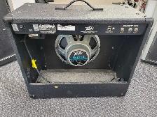 Peavy Bandit 112 Guitar Amp - Photo 4