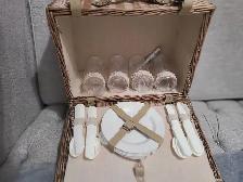 New Camping case with tableware for 4 person Size L 16'× W12' xH