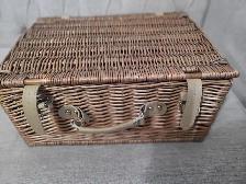 New Camping case with tableware for 4 person Size L 16'× W12' xH - Photo 2