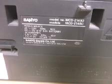 Sanyo MCD-Z14K CD Cassette AM/FM AC/DC Portable Music Player - Photo 6