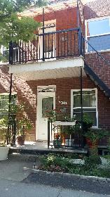 Nice confy and bright room, 300 meters from Rosemont metro