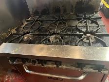 Commercial heavy stove for restaurant