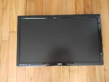 BenQ GL2450HT is a 24-inch Full HD 1080p TN LED monitor HDMI