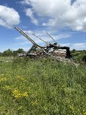 Free barn wood - Rockford, ON - Photo 2